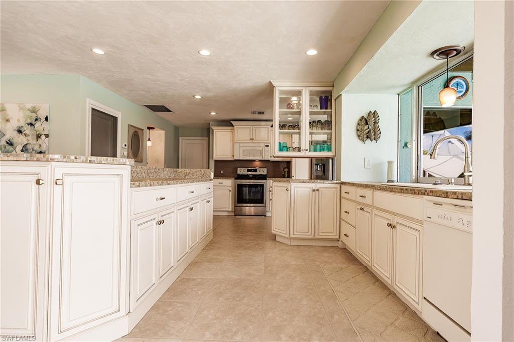 MARCO ISLAND - Residential