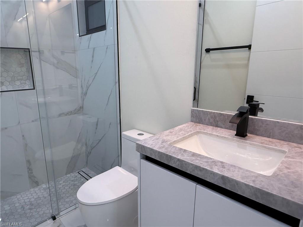 GOLDEN GATE ESTATES - Residential Lease