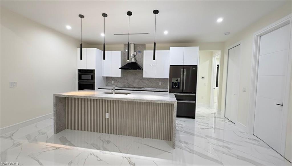 GOLDEN GATE ESTATES - Residential Lease