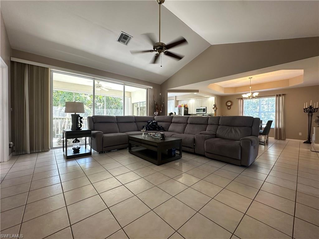 4219 Tequesta DR