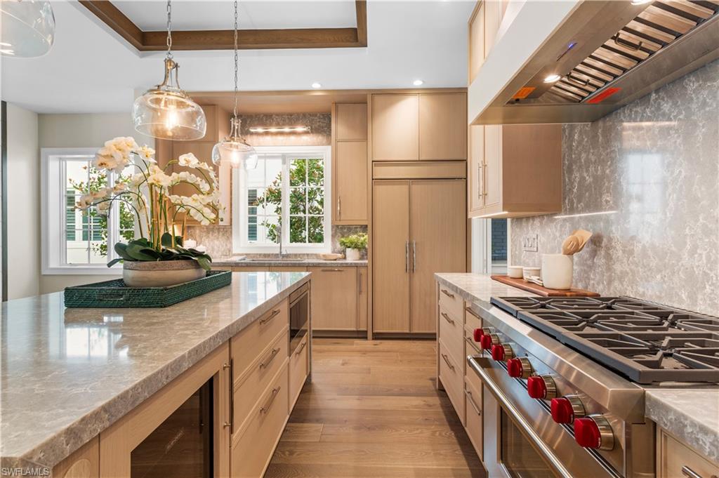 MANGROVE BAY - Residential