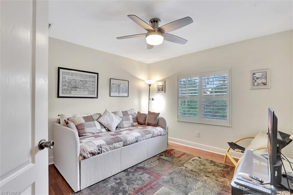 COLONIAL OAKS - Residential