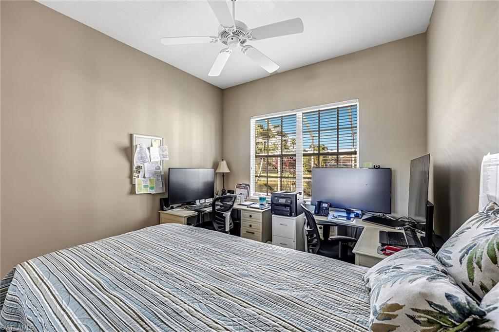 ISLAND WALK - Residential