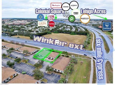 4989 Royal Gulf CIR FORT MYERS FL 33966