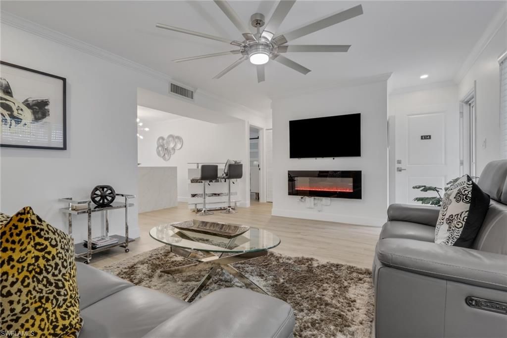 Photo of 788 Park Shore DR #E14, NAPLES, FL 34103 (MLS # 226022171)