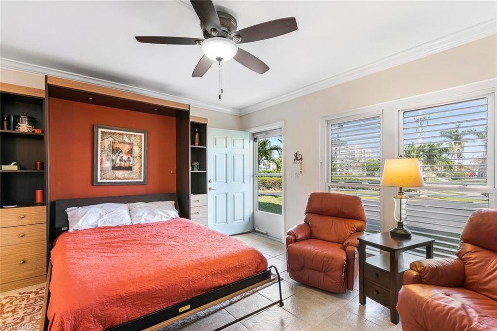 SOUTHWINDS APTS OF MARCO ISLAND - Residential