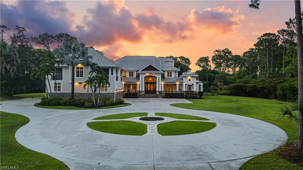 2263 Coach House LN