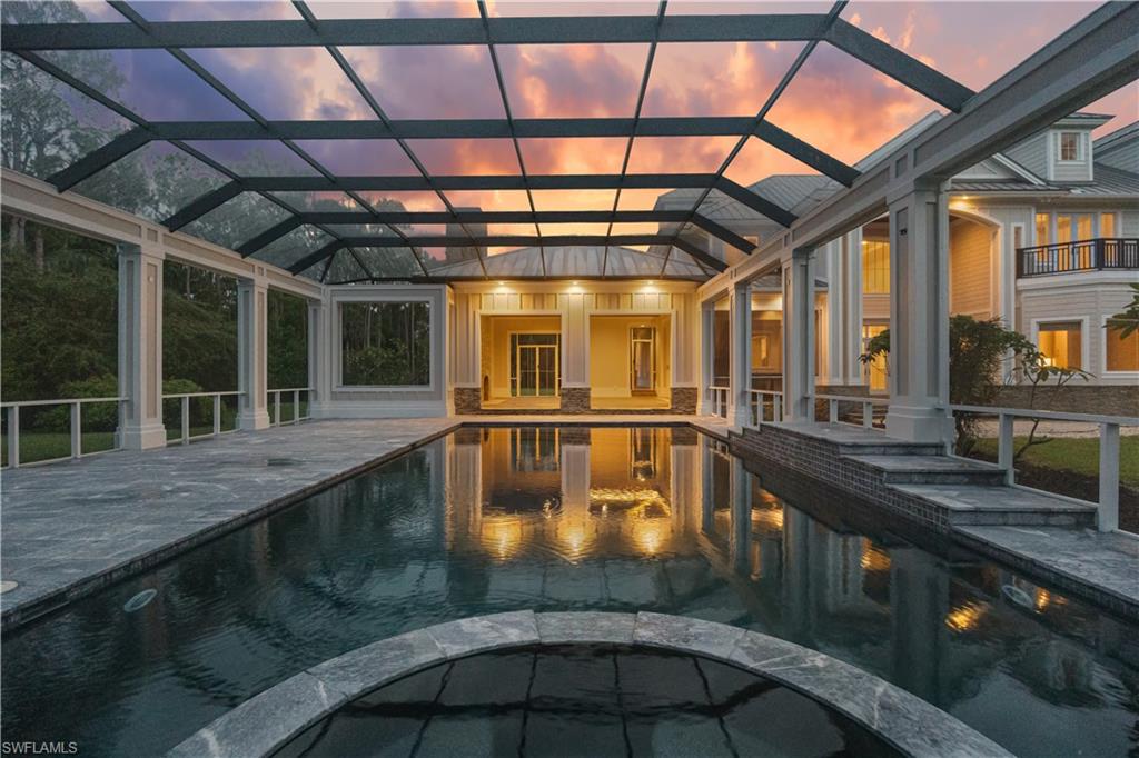 COACH HOUSE - Residential