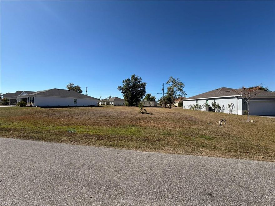 Now is your opportunity to build in sunny Southwest Florida! This .22-acre cleared homesite in Burnt Store Village is surrounded by attractive existing and newly constructed homes, with utilities available on street and sewer assessments paid.
Enjoy the peaceful feel of this deed-restricted community featuring 13 miles of county-maintained streets and a neighborhood park with a picturesque lake, walking path, picnic tables, and playground. Convenient to downtown Punta Gorda, Fisherman's Village, Sunseeker Resort, local marinas and boat ramps, I-75, and easy access to PGD and RSW airports.
Secure your spot in this growing area and start planning your Florida lifestyle today!