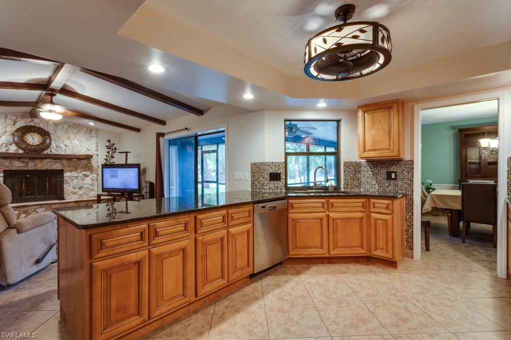 LOCHMOOR - Residential