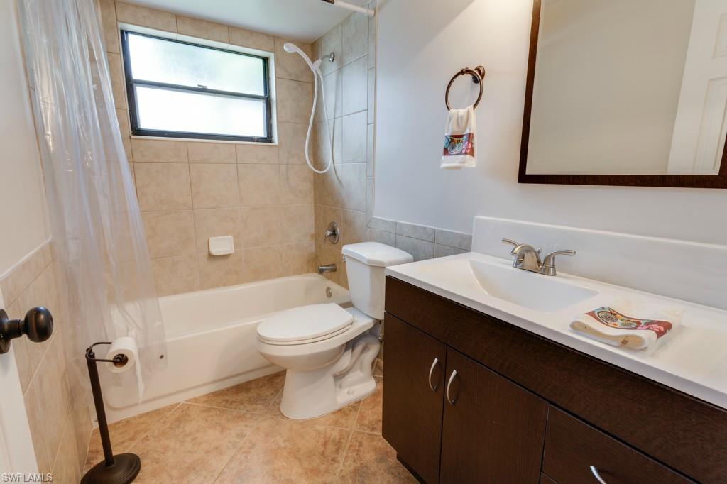 LOCHMOOR - Residential