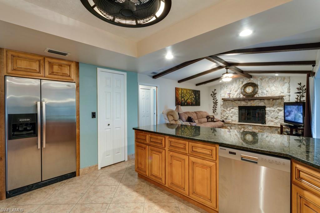 LOCHMOOR - Residential