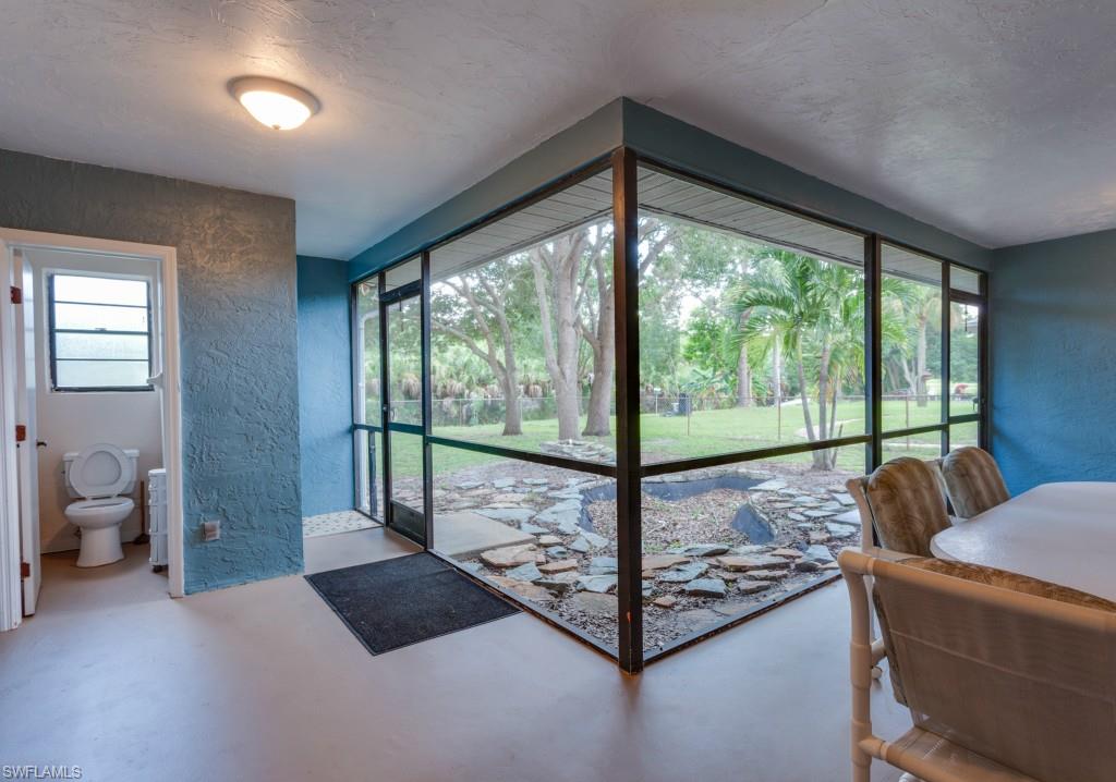 LOCHMOOR - Residential