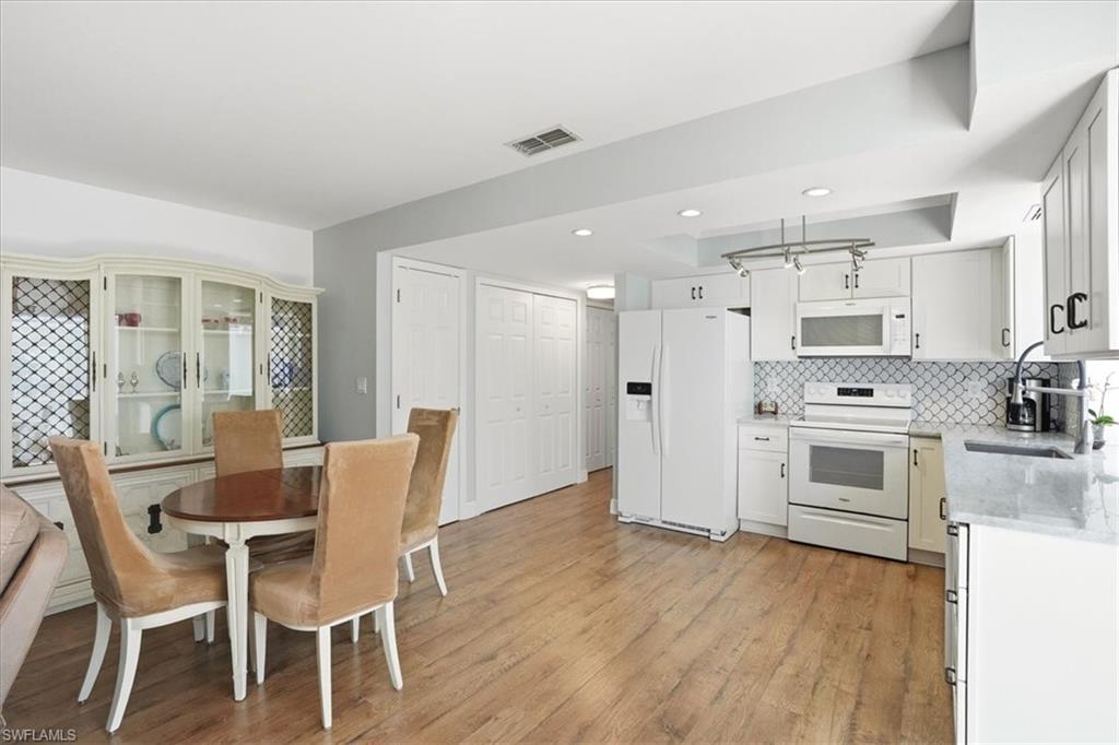 ENCLAVE - Residential