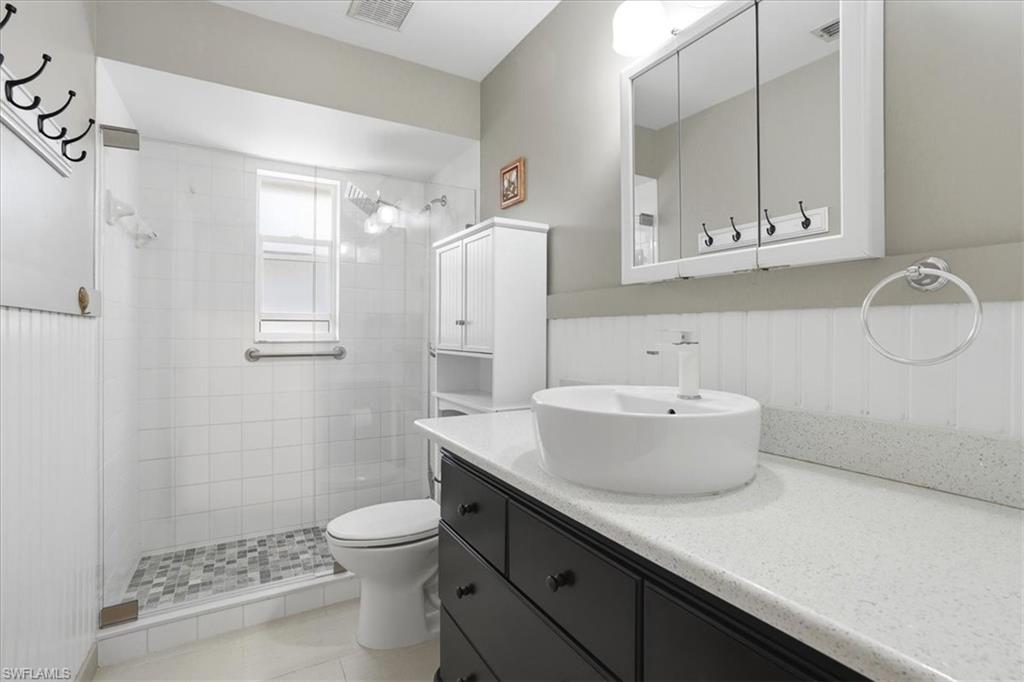 ENCLAVE - Residential