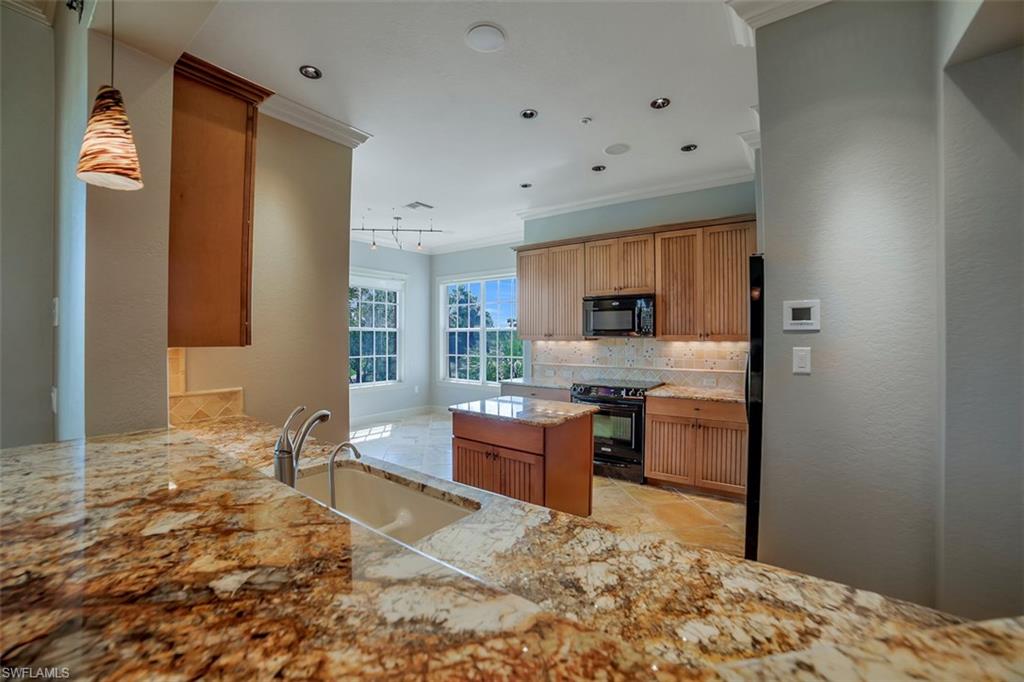 QUARTZ COVE - Residential