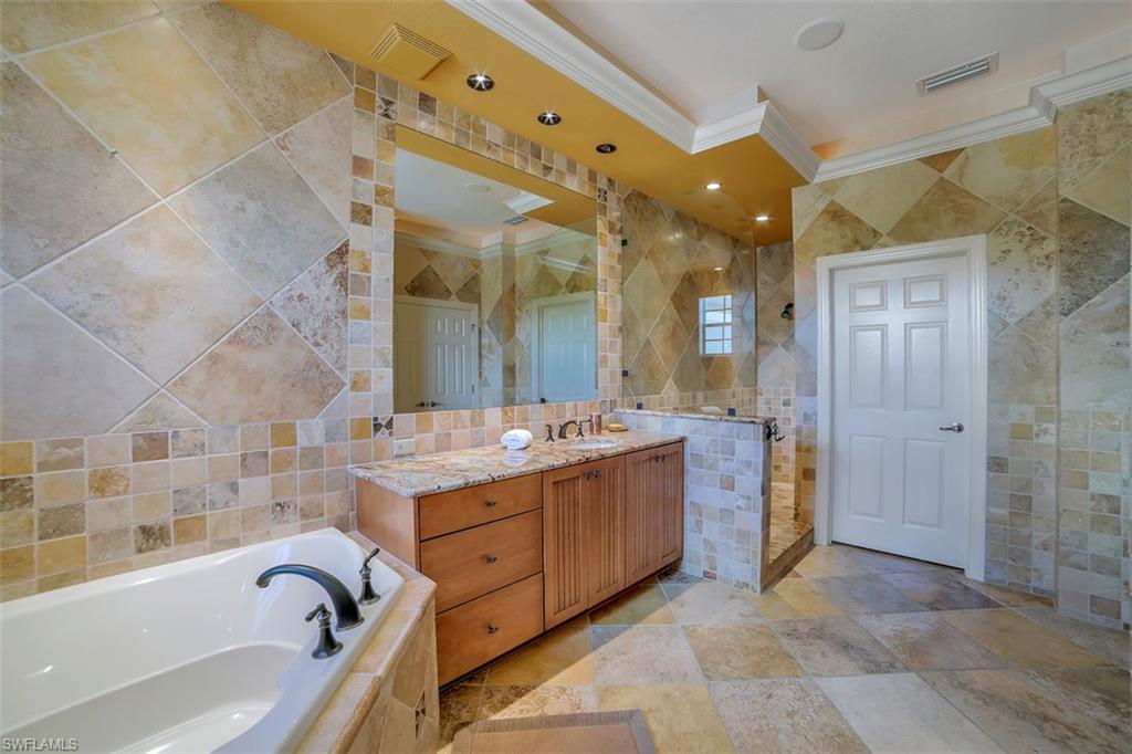 QUARTZ COVE - Residential