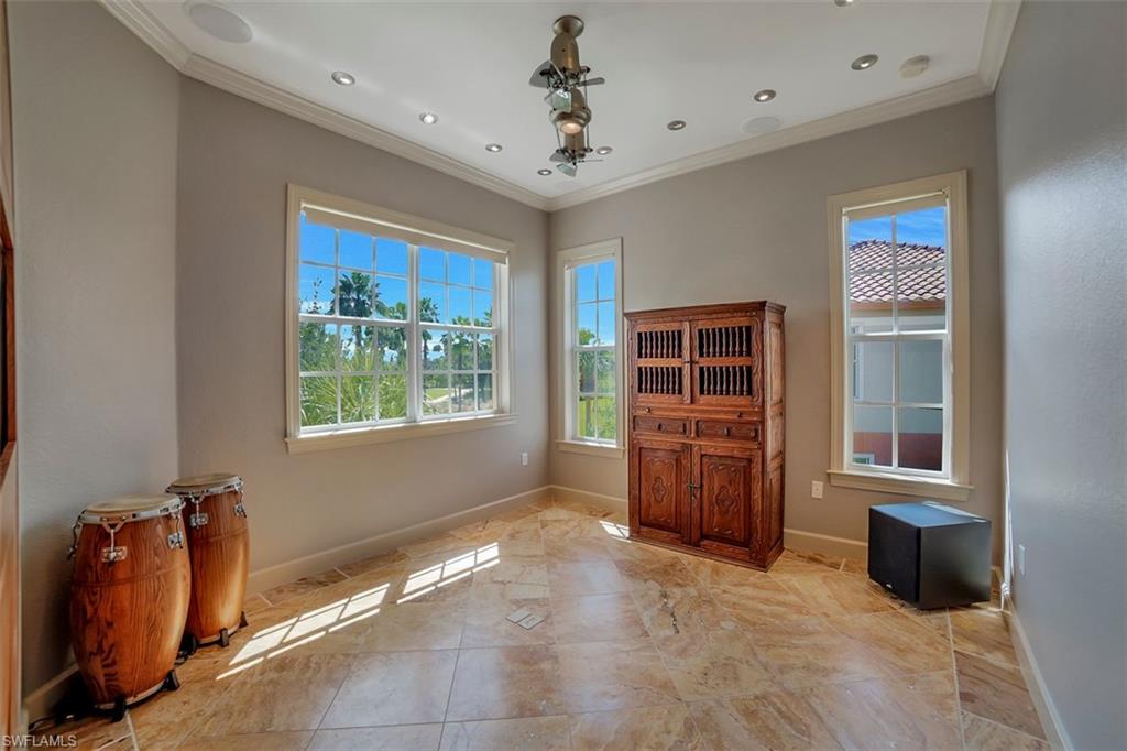 QUARTZ COVE - Residential