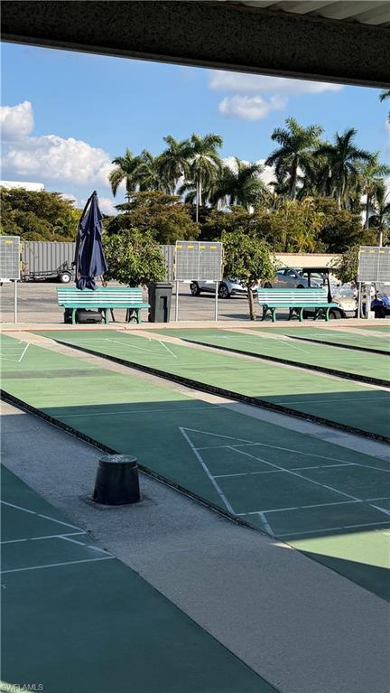 SEVEN LAKES - Residential