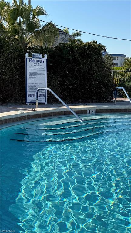 SEVEN LAKES - Residential