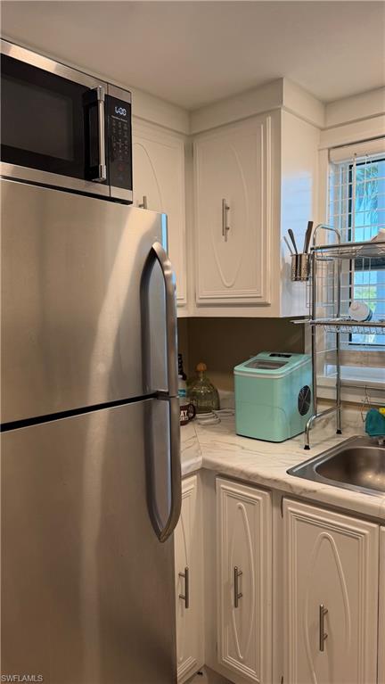 SEVEN LAKES - Residential