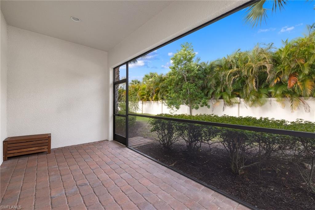 MANCHESTER SQUARE - Residential