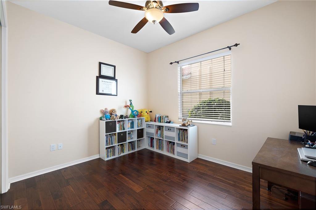 MANCHESTER SQUARE - Residential