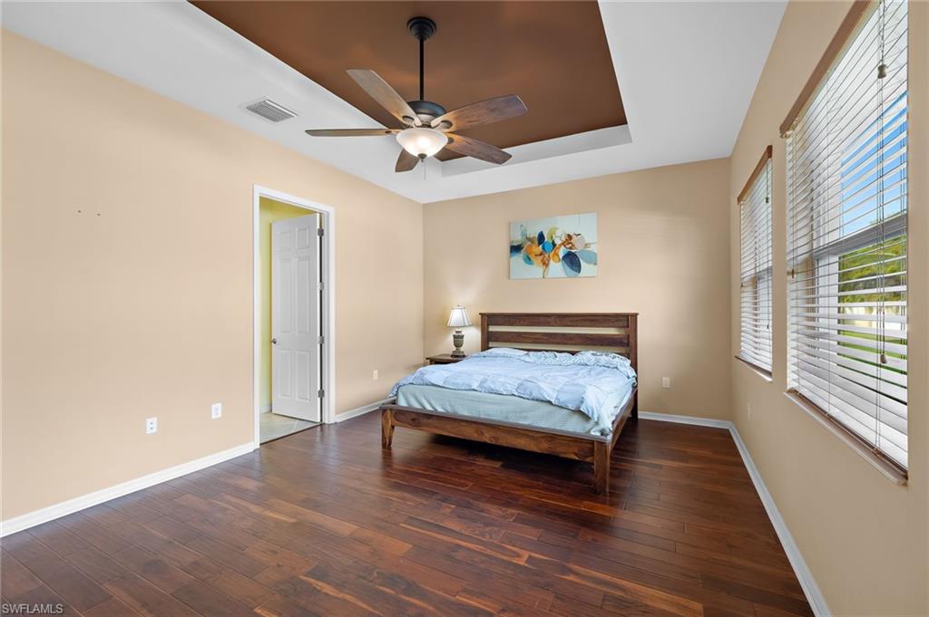 MANCHESTER SQUARE - Residential