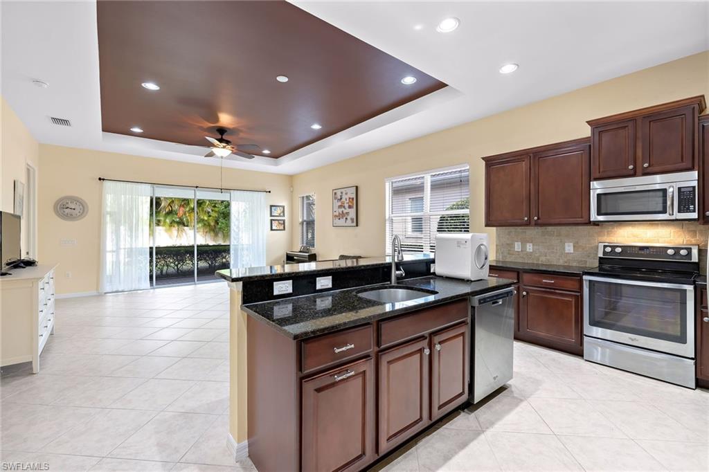 MANCHESTER SQUARE - Residential