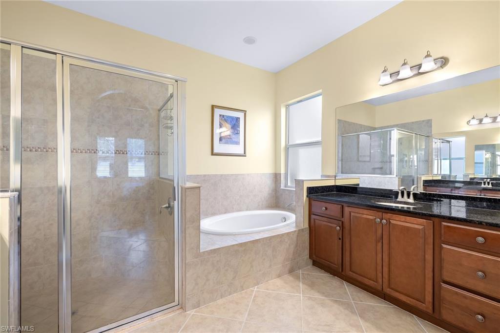 MANCHESTER SQUARE - Residential