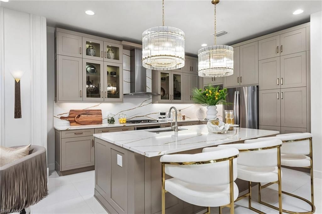 Photo of 2538 Kingfisher DR, NAPLES, FL 34112 (MLS # 226015810)