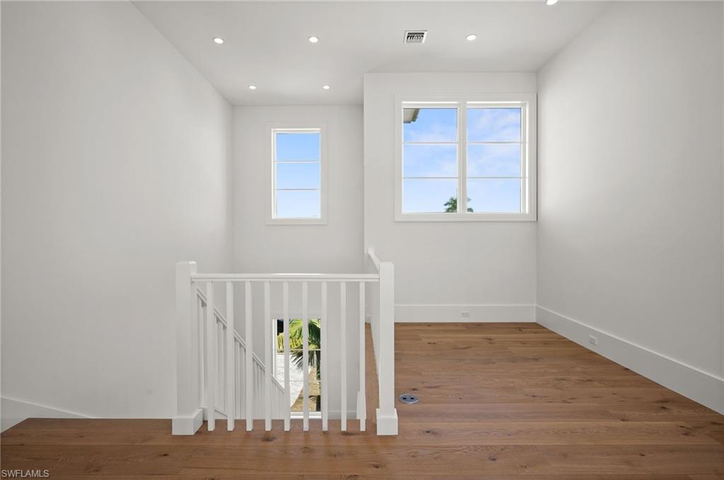 CONNERS - Residential