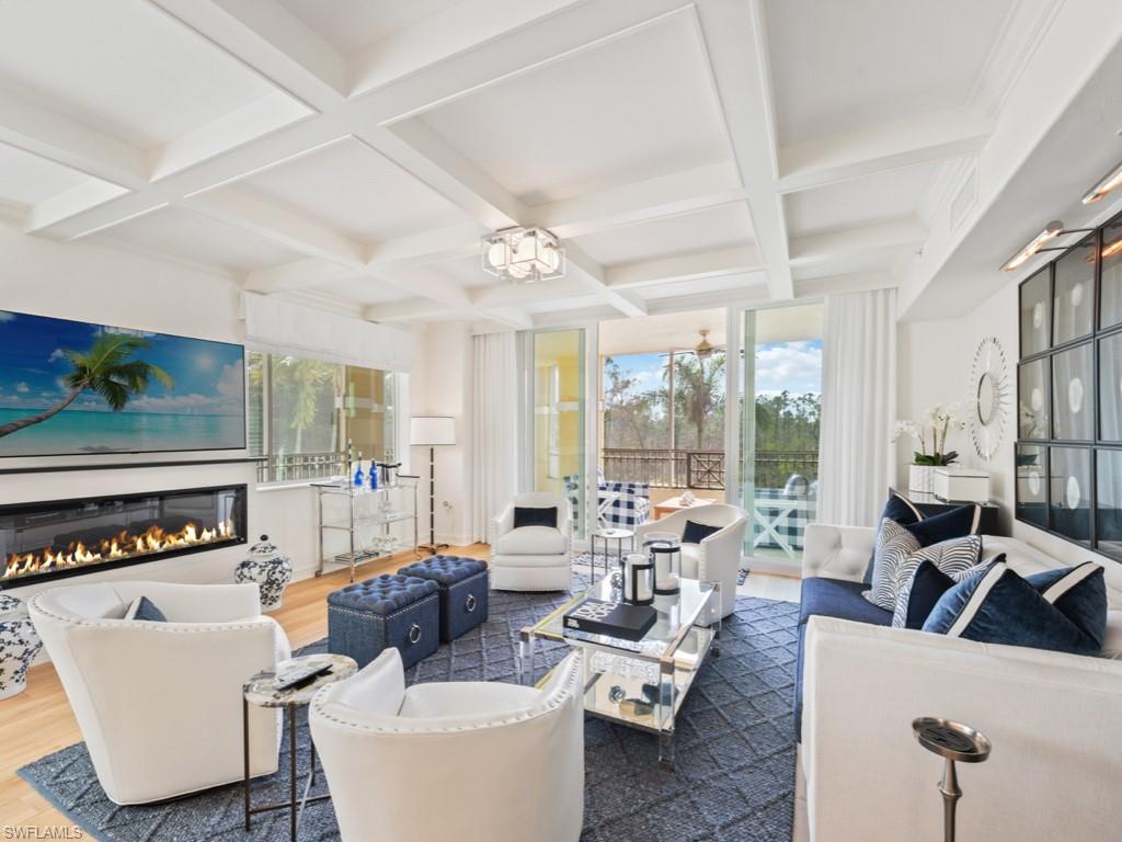 2738 Tiburon BLVD E B-202