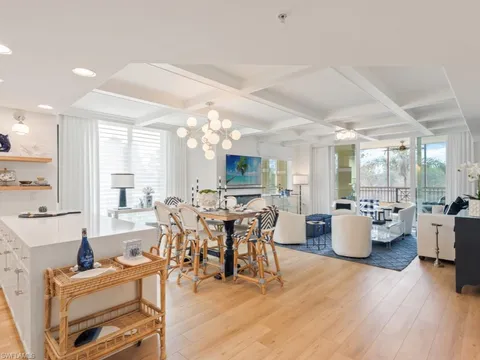2738 Tiburon Blvd E Unit B-202, Naples, FL 34109 - #: 225019603