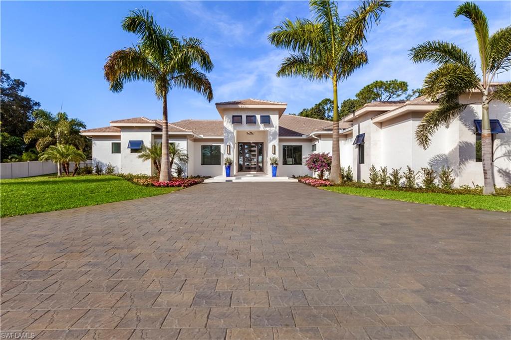 PINE RIDGE - Residential