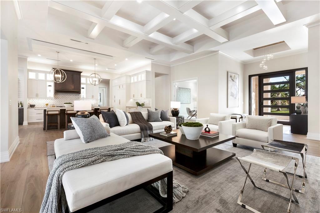 PINE RIDGE - Residential