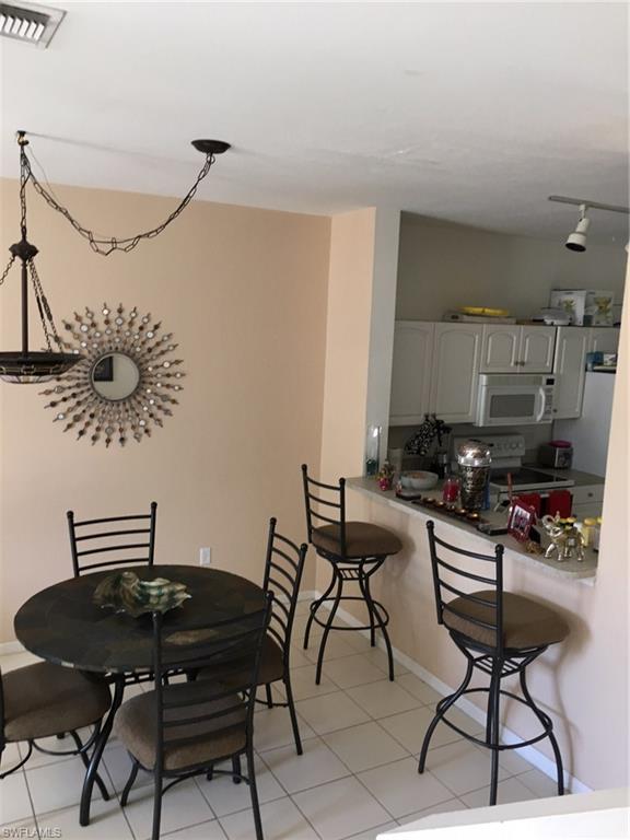 FOREST LAKE TOWNHOMES - Residential