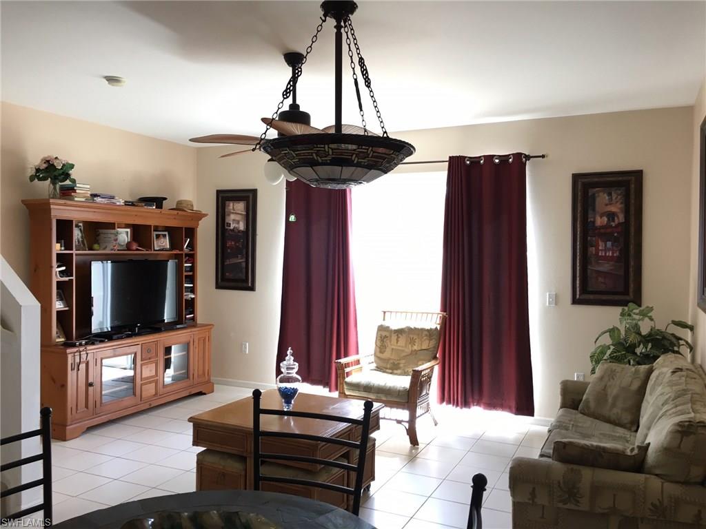 FOREST LAKE TOWNHOMES - Residential