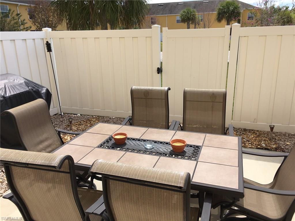 FOREST LAKE TOWNHOMES - Residential