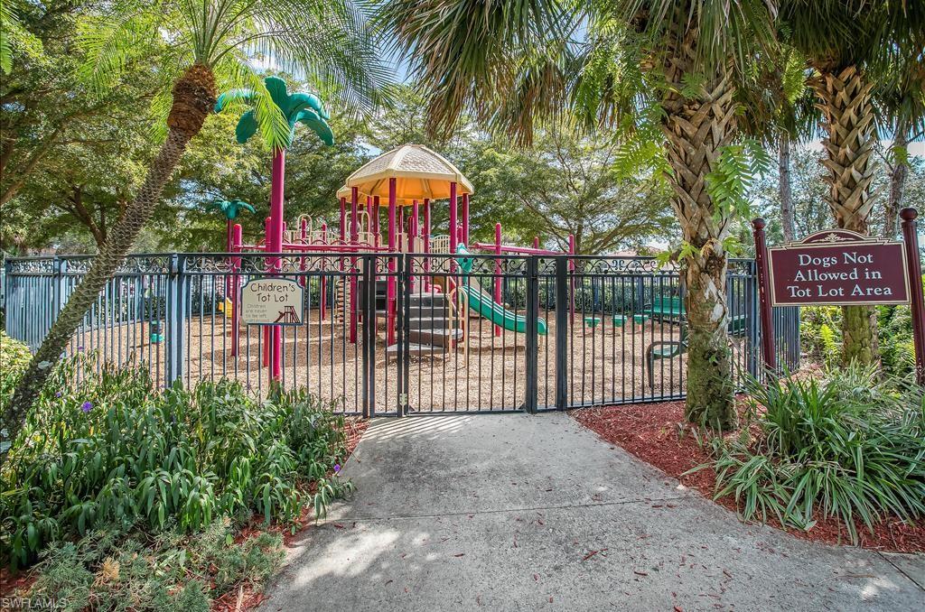 SATURNIA LAKES - Residential