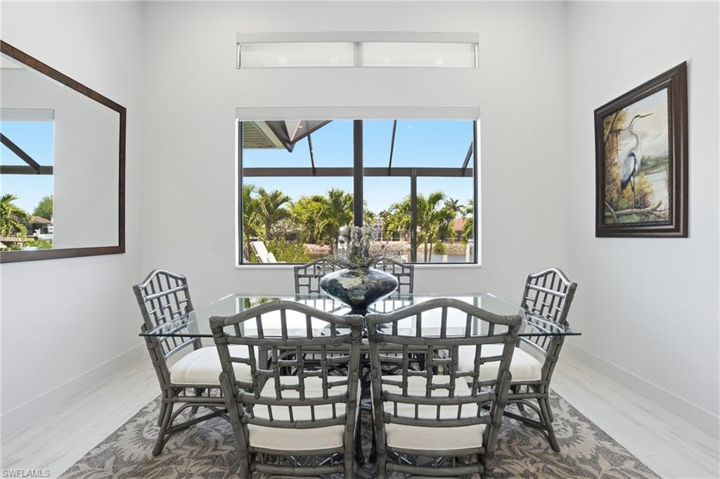 THE CAYS - Residential