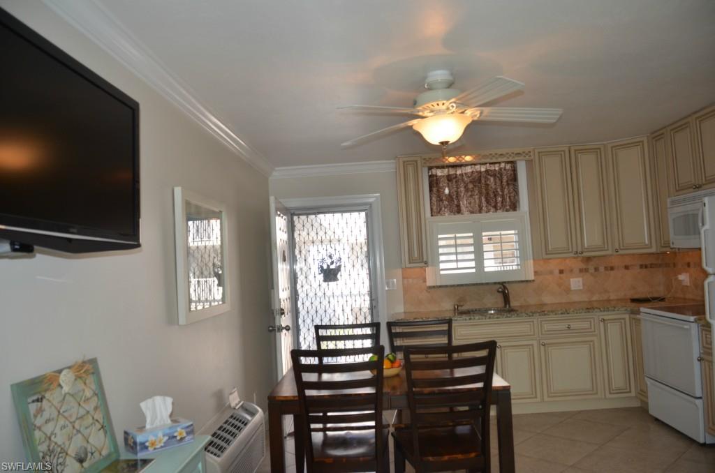 BEACH AND TENNIS CLUB - Residential