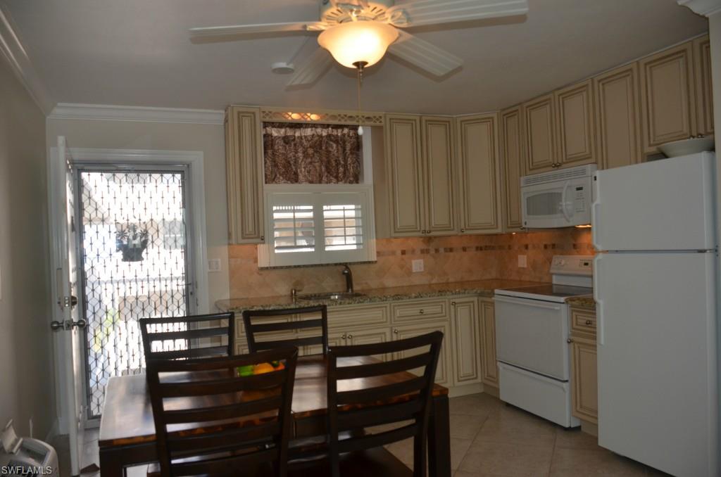 BEACH AND TENNIS CLUB - Residential