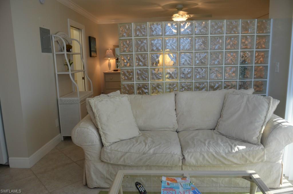 BEACH AND TENNIS CLUB - Residential