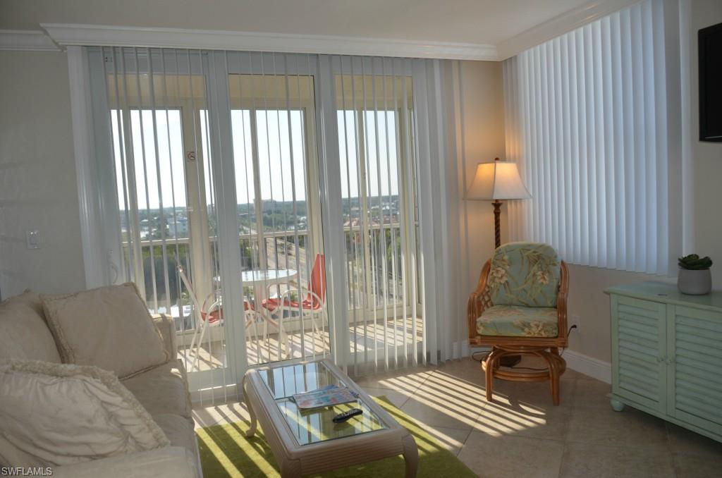 BEACH AND TENNIS CLUB - Residential