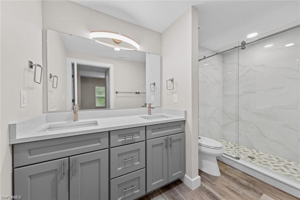 THE COVE AT SIX MILE - Residential Lease