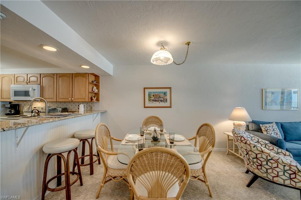 SUNSET CONDO - Residential