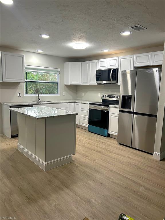 ISLAND PARK WOODLANDS - Residential