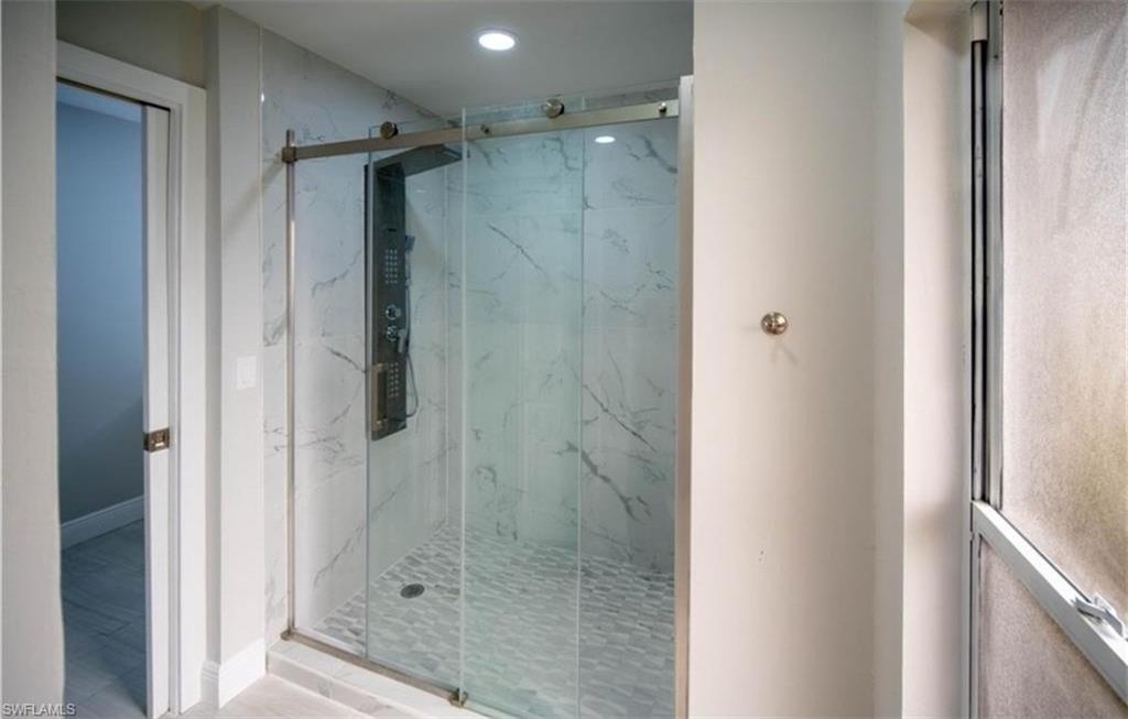 ISLAND PARK WOODLANDS - Residential