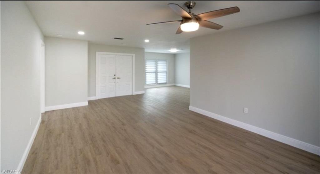 ISLAND PARK WOODLANDS - Residential